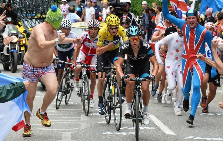 Znameniti Alpe d'Huez je vednomer gostitelj množice navijačev. | Foto: Guliverimage/Vladimir Fedorenko