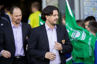 Malo denarja za veliko glasbe?