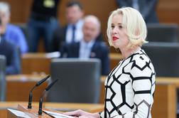 Prvič po izvolitvi novega predsednika DZ se je oglasila Urška Klakočar Zupančič