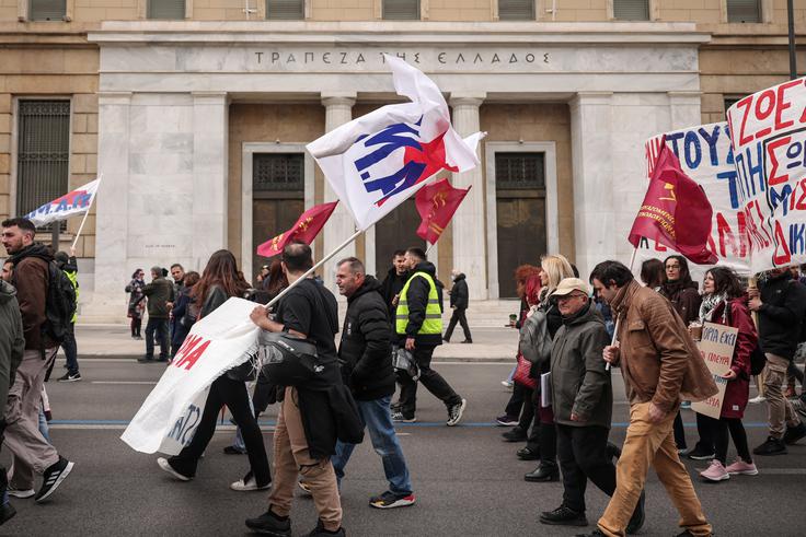 Grčija, stavka, promet, ljudje, letališča, pristanišča, turisti | Foto: Reuters