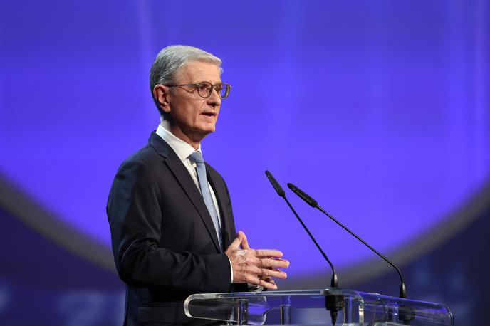 Franjo Bobinac | Franjo Bobinac je najavil kandidaturo za predsednika Mednarodne rokometne zveze. | Foto www.alesfevzer.com