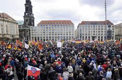 V Dresdnu kljub velikim napovedim le nekaj tisoč privržencev Pegide