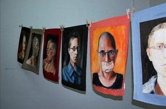 Ženske prihajajo s feministično umetnostjo (foto)