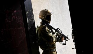 Izrael prvič napadel cilje v vzhodnem Libanonu