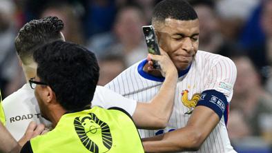 Zakaj je Mbappe tekmo proti Španiji odigral brez zaščitne maske? Tukaj je pojasnilo …