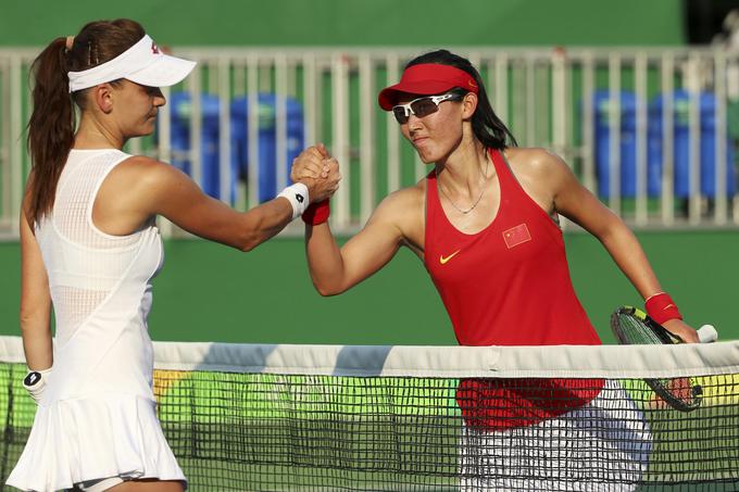 Saisai Zheng je za zmago nad poljsko favoritinjo potrebovala 99 minut. | Foto: Reuters