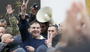 Drama v Kijevu: Sakašvili pred aretacijo grozil s samomorom #foto