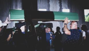 Iz temačnih prostorov groze v svetlobo #foto #video
