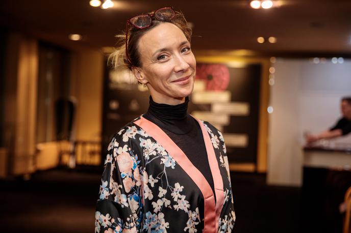 Mojca Funkl | Kot piše v obrazložitvi nagrade, je "Mojca Funkl zelo uspešno opravila kompleksno igralsko nalogo razkrivanja razplastenosti, šibkosti in moči ter drugih čustvenih stanj lika, ki ga je interpretirala". | Foto Mediaspeed