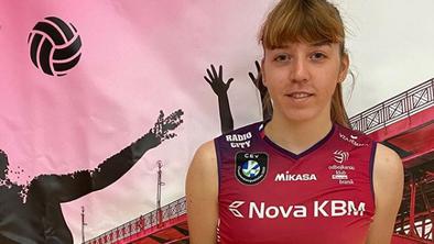 Bankirke predstavile štiri okrepitve