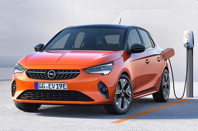 Opel corsa-e bo le eden izmed nove generacije električnih avtomobilov, ki v naslednjih mesecih prihajajo tudi v Slovenijo. Bodo boljši avtomobili tudi odločneje pospešili prodajo elektrificiranih vozil? | Foto: Opel