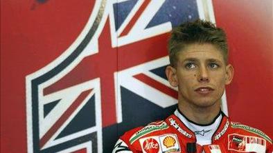 Casey Stoner najhitrejši v dežju