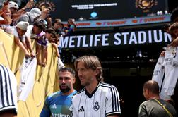 V živo: začelo se je z 10-minutno zamudo. Real ali PSG? Luka Modrić še zadnjič?