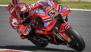 Bagnaia zmagal na sprintu, Martin pa zlomil ključnico