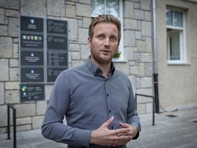 Na posvetu o varnosti v Kočevju pozivi k sprejemu predstavljenih ukrepov za reševanje romskih vprašanj