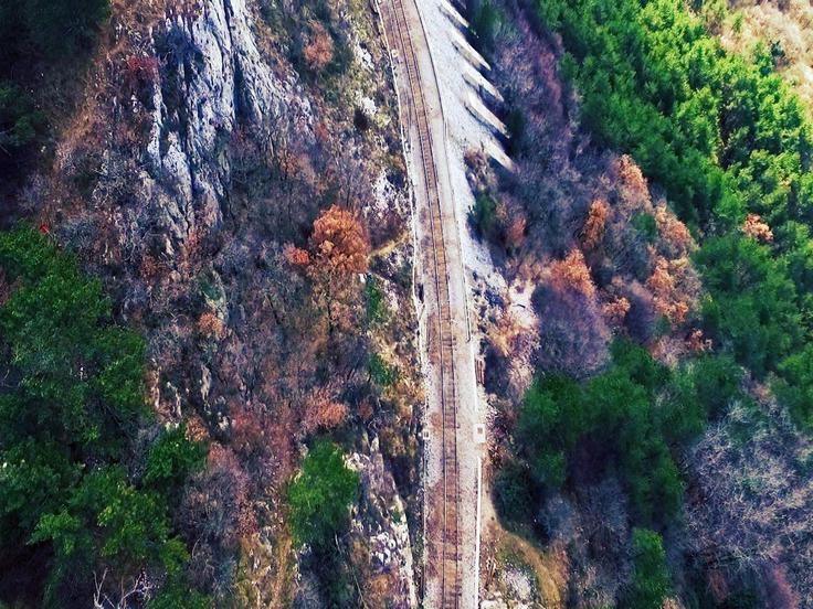 Potencialnih vlagateljev v projekt drugi tir ne manjka. | Foto: Gregor Pavšič