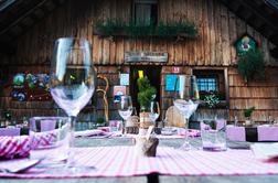 Večerja pod zvezdami, kakršne v slovenskih gorah še ni bilo #video