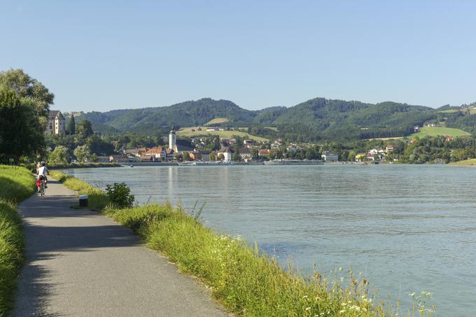 Kolesarska pot ob Donavi je odlična ideja za izlet, pri katerem združimo kolesarjenje in kampiranje. | Foto: 