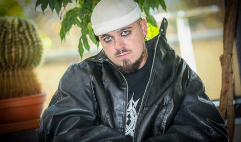 Nori Finec z Evrovizije v resnici ni tako nor #video