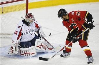 Calgary po devetih letih nad Washington