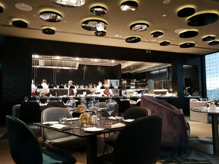 B-restaurant, restavracija novega ljubljanskega hotela Intercontinental | Foto: Nina Vogrin