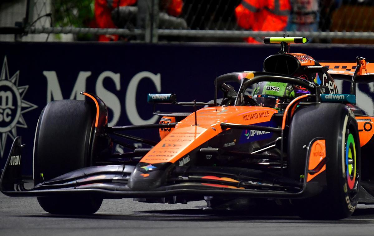 Las Vegas Lando Norris McLaren | Lando Norris je po napaki v prvem zavoju v cilj 22. dirke sezone pripeljal na drugem mestu. | Foto Reuters