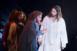 Jesus Christ Superstar: božanskost v človeški podobi