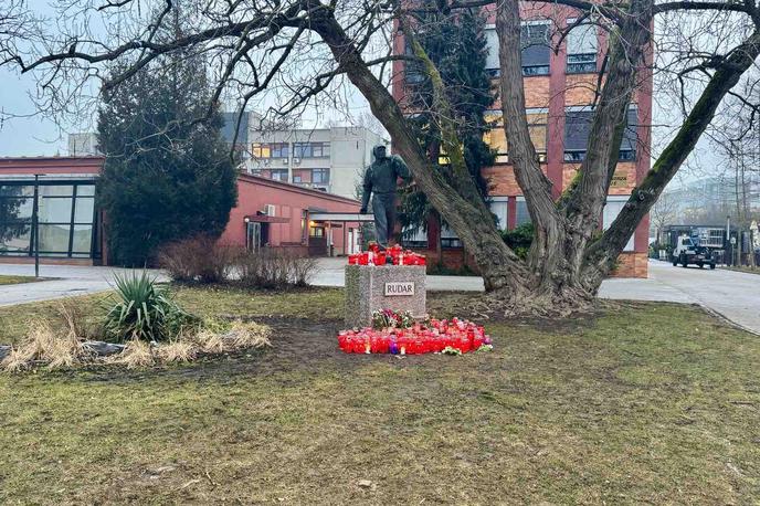 Titov trg, Velenje | Titov trg je osrednji prostor v mestu, ki ima za občane Velenja simbolno in kulturno vrednost ter je neločljivo povezan z razvojem Velenja, pravijo na občini Velenje. | Foto STA