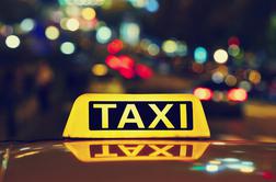 Taksisti tudi danes z opozorilno vožnjo v središču Ljubljane