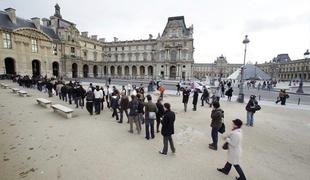 Louvre zbira sredstva za odkup kipcev iz 13. stoletja