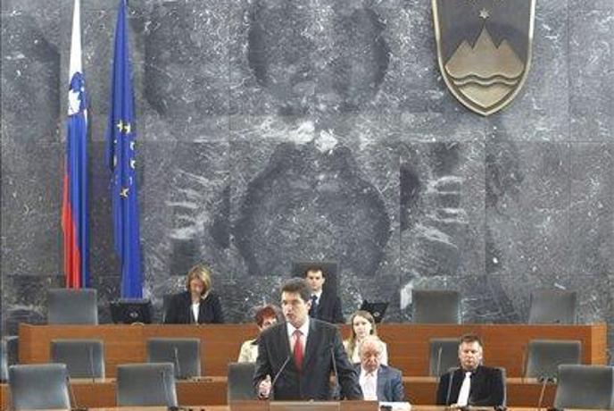 Jelinčič: Če je človek blizu ljudem, ga imajo za sebi enakega 