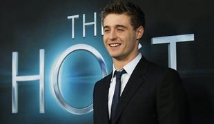 Max Irons: seks, alkohol in nezemljani