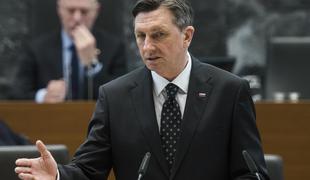 Pahor začenja posvetovanja s poslanskimi skupinami o kandidatih za ustavnega sodnika