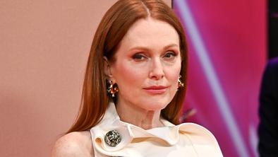 Trumpova vlada prepovedala knjigo za otroke, ki jo je napisala Juliane Moore