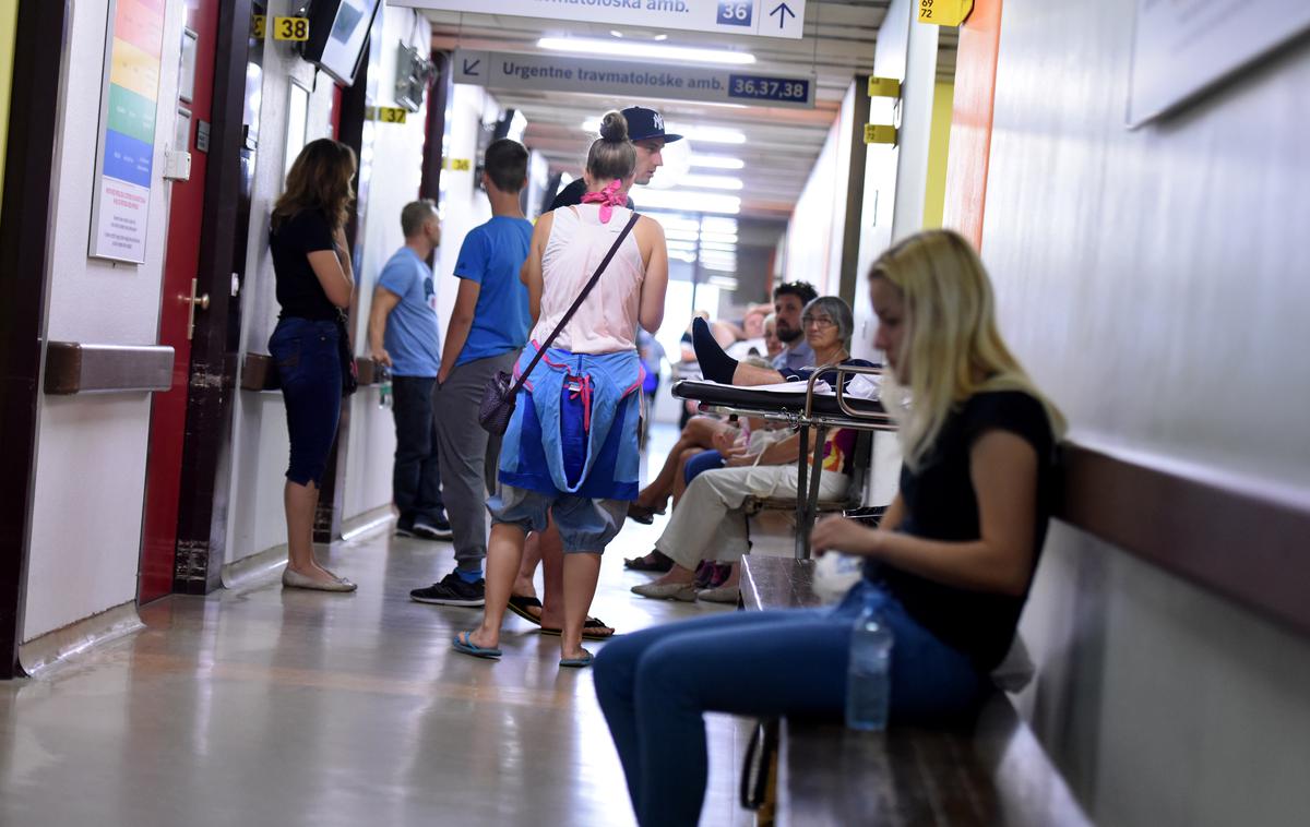 UKC Ljubljana | V sredo dopoldne je na ljubljanski urgenci na obravnavo čakalo še 20 bolnikov, ki so po pomoč prišli ponoči (fotografija je simbolična). | Foto STA