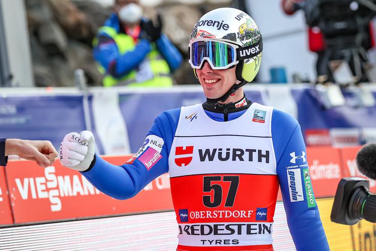 Timi Zajc je s Kraftom vodilni v seštevku poletov. Avstrijec že ima dva mala globusa, Zajc je bil najvišje v seštevku poletov drugi. | Foto: Sportida