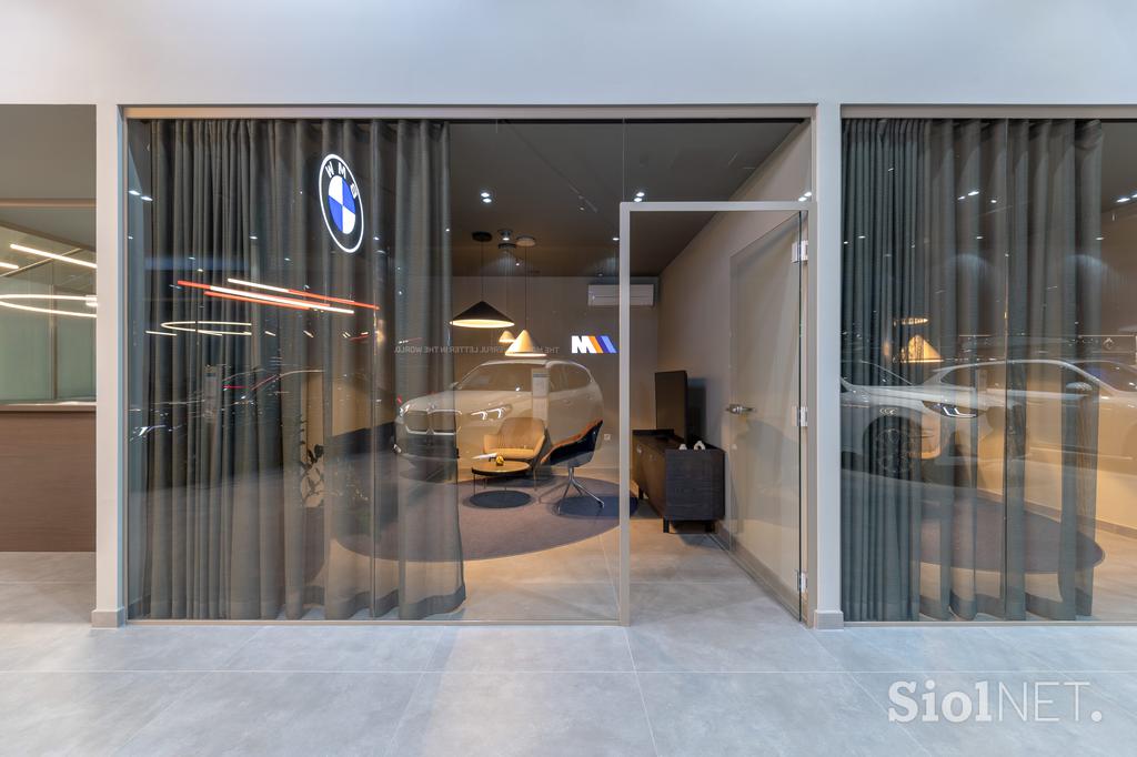 BMW salon Autowallis
