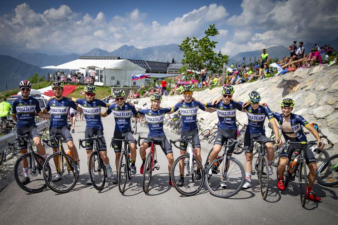 Kolesarji ekipe Pogi team so združili prijetno s koristnim - trening z ogledom Gira.  | Foto: Ana Kovač