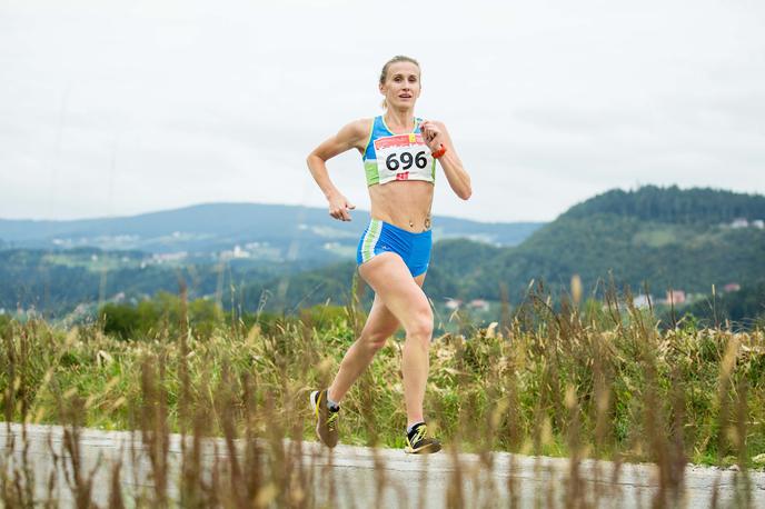 Sonja Roman | Sonja Roman je bila ena najbolj vsestranskih tekačic v zgodovini slovenski atletiki. Danes šestkrat na teden teče zgolj še za svojo dušo. | Foto Vid Ponikvar
