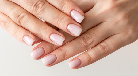 Po letih ovalnih nohtov je zdaj v ospredju druga oblika