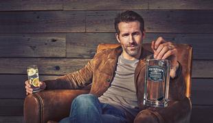 Nova zvezdniška pijača: Ryan Reynolds ima "svoj" džin