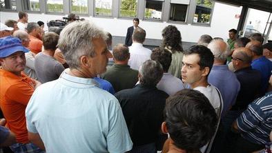 Delavci Konstruktorja zahtevali plačilo ali stečaj