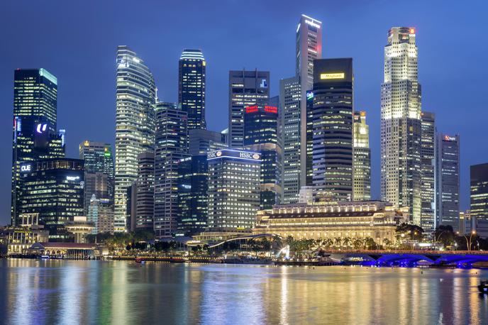 Singapur | Trumpov carinski kaos je razlog, da vse več vlagateljev iz previdnosti kupuje zlato. Singapur pa je zanimiv za shranjevanje zlata, ker je politično stabilna država. | Foto Guliverimage