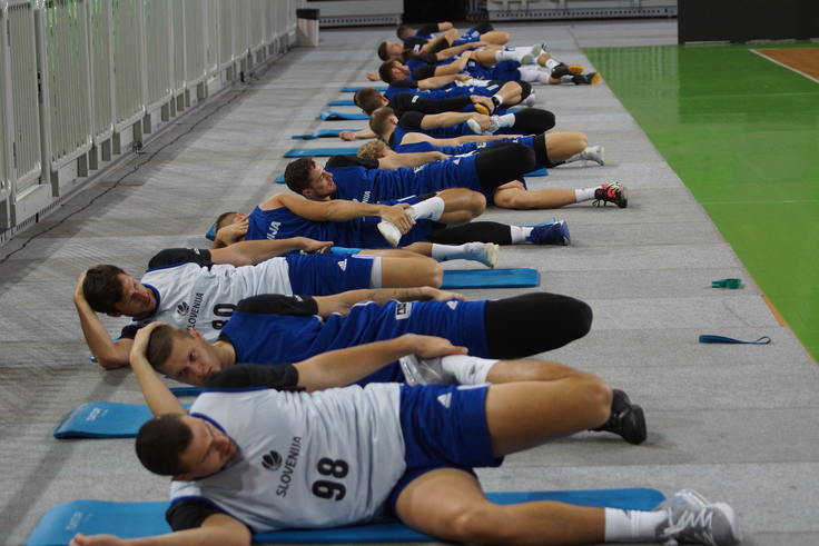 Slovenska reprezentanca se v Stožicah pripravlja na obračuna z Ukrajino in Madžarsko. | Foto: KZS