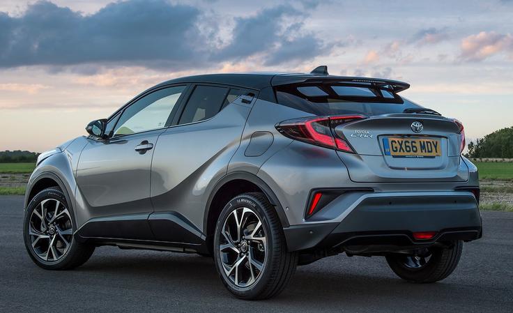 toyota C-HR Toyote C-HR ni mogoče kupiti z dizelskim motorjem. Toyota je že pred 20 leti predstavila svoj prvi hibridni avtomobil. | Foto: Toyota