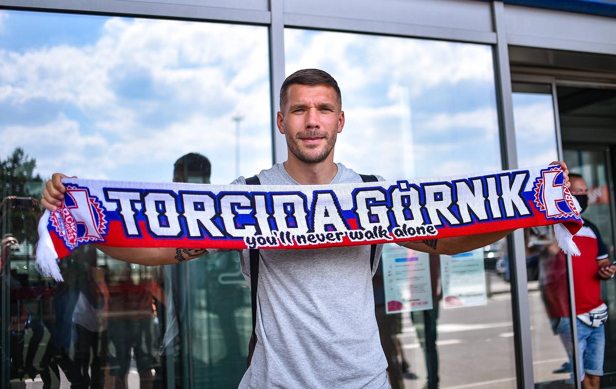 Lukas Podolski | Lukas Podolski se je leta 2021 odločil, da bo nadaljeval nogometno kariero v dresu Gornika Zabrze. Za nemško reprezentanco je odigral 130 tekem in dosegel 49 zadetkov. | Foto Guliverimage