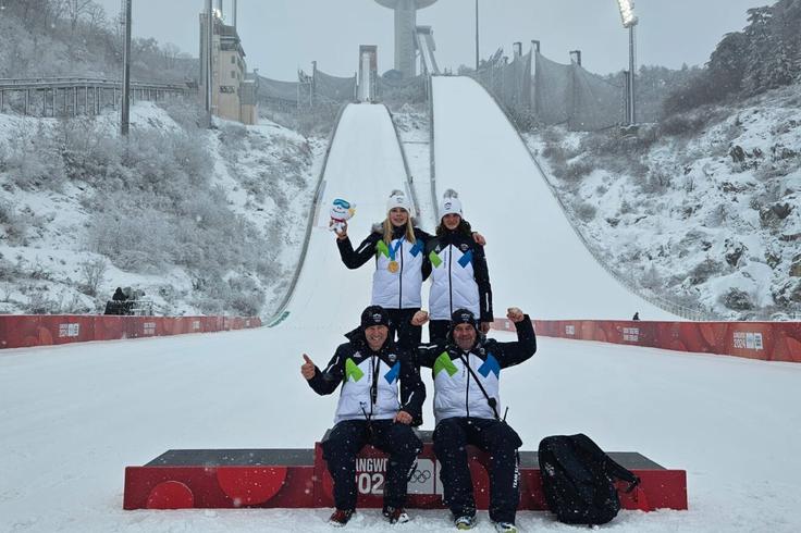 Taja Bodlaj, Ajda Košnjek, Zvone Pograjc in Sten Baloh | Foto: SloSki