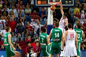 Odpovedi se kar vrstijo