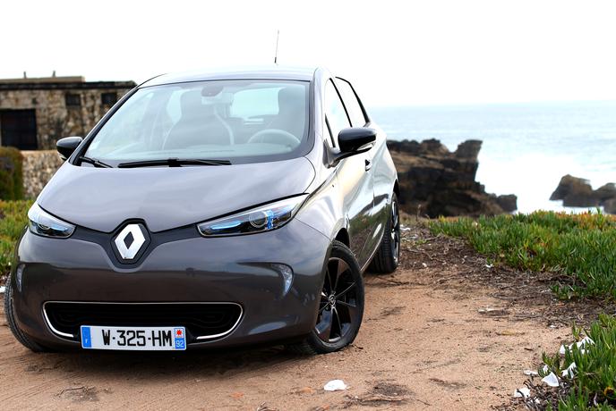 Renault zoe - Majhni francoz, ki je ugnal Teslo, Volkswagen in General Motors