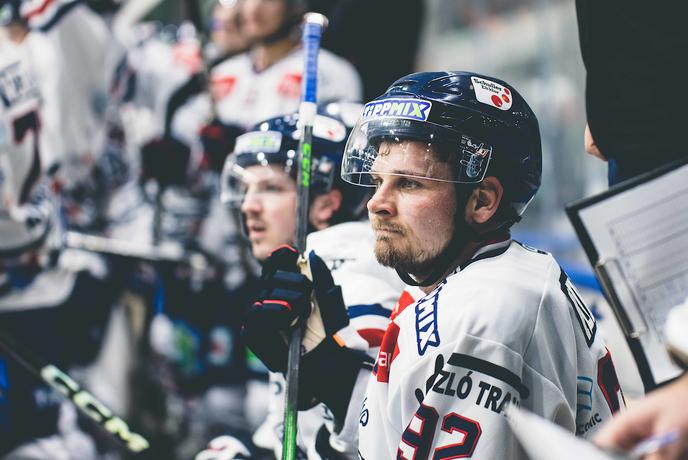 Kuralt zadeval, a ni bilo dovolj, poražena tudi "slovenska" Celovec in Fischtown Pinguins